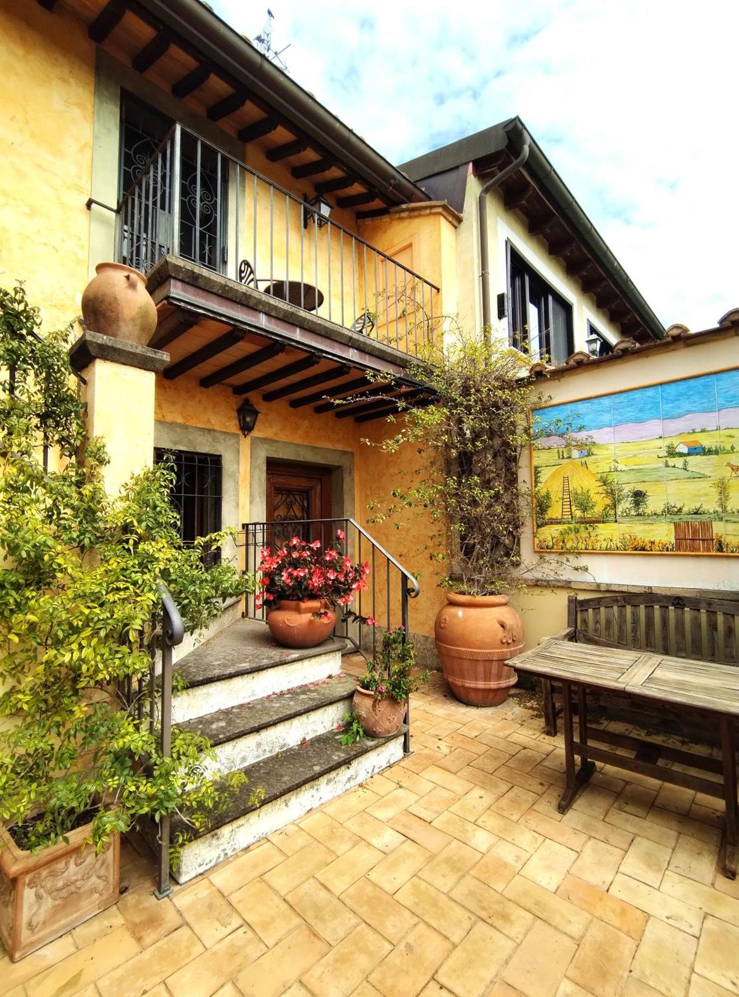 La Valle Dei Casali Com Rome Exterior photo